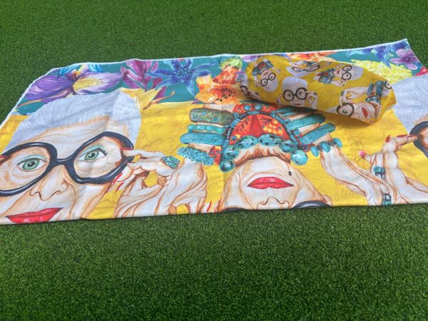 beach towel | Iris Lady